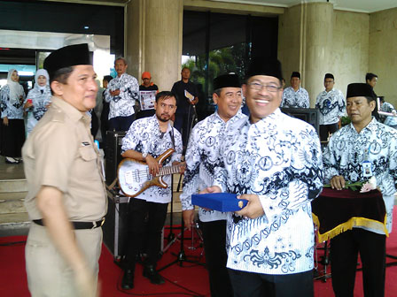 Pencarian PGRI Sayosa - Persatuan Guru Republik Indonesia Cabang Sayosa